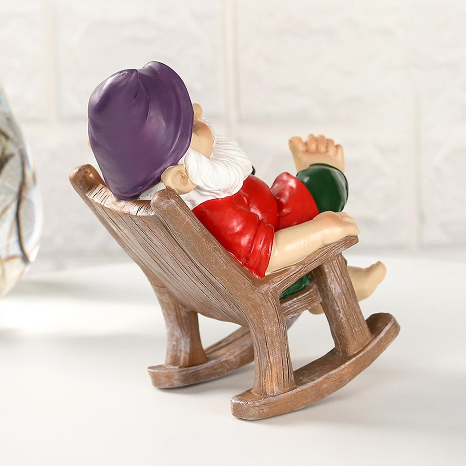 SUQ Gartenzwerg Pilzzwerg – Lustige Gartenfigur aus Harz, wetterfest & farbbeständig, 18,5x11x8 cm, Dekoration für Garten & Balkon – Bild 5